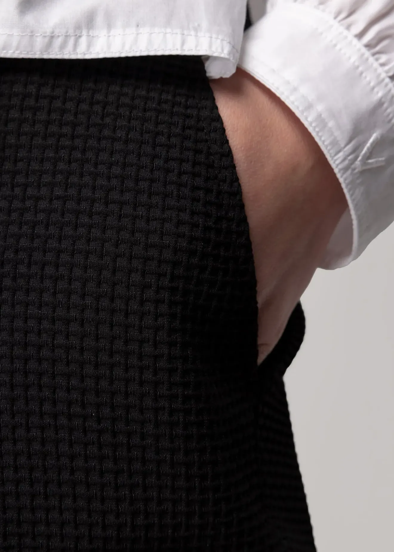 Vanilia Poplin Wrap Blouse Wit Fashion