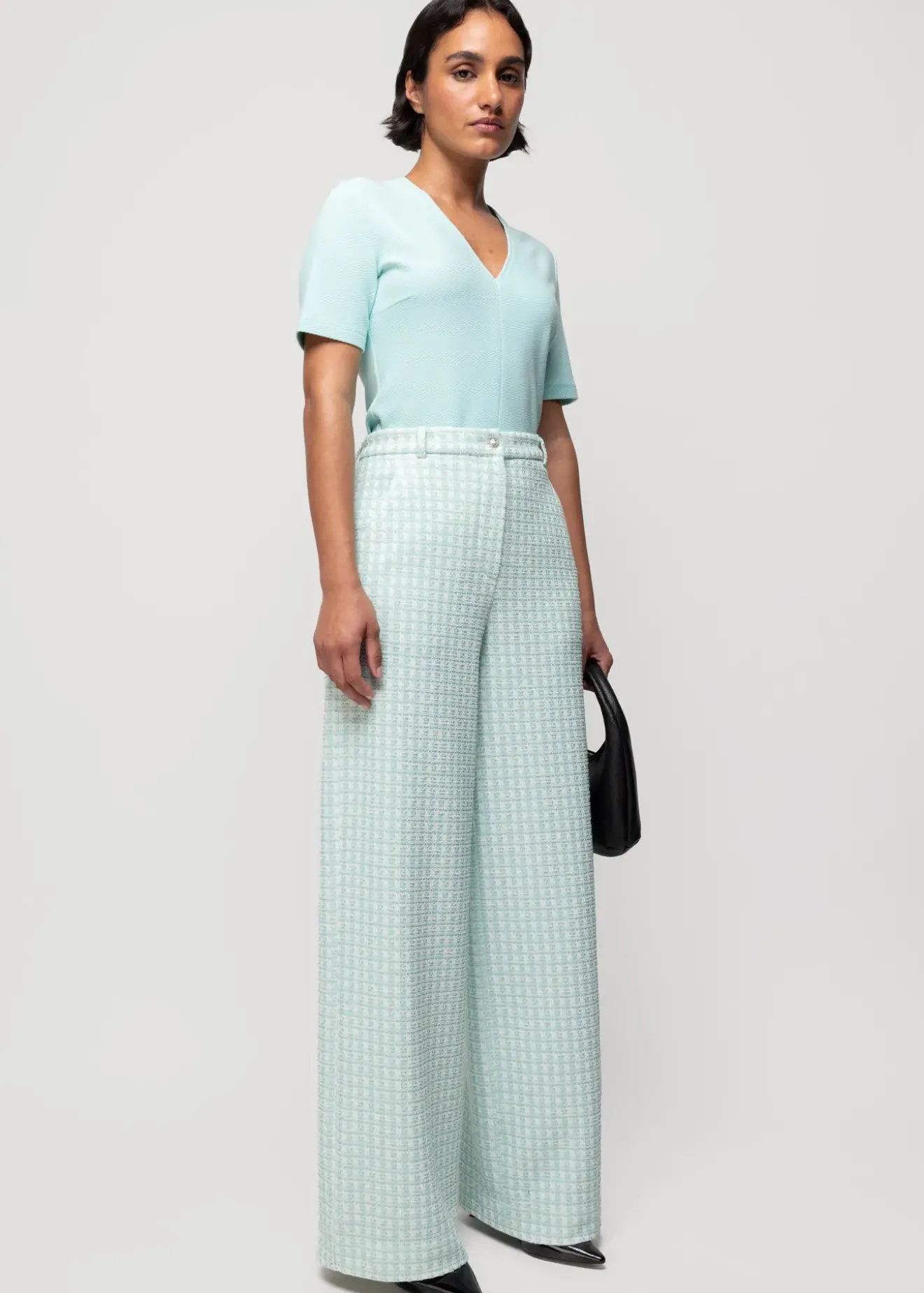 Vanilia Rib Top Met V-Hals Aquamarine Hot