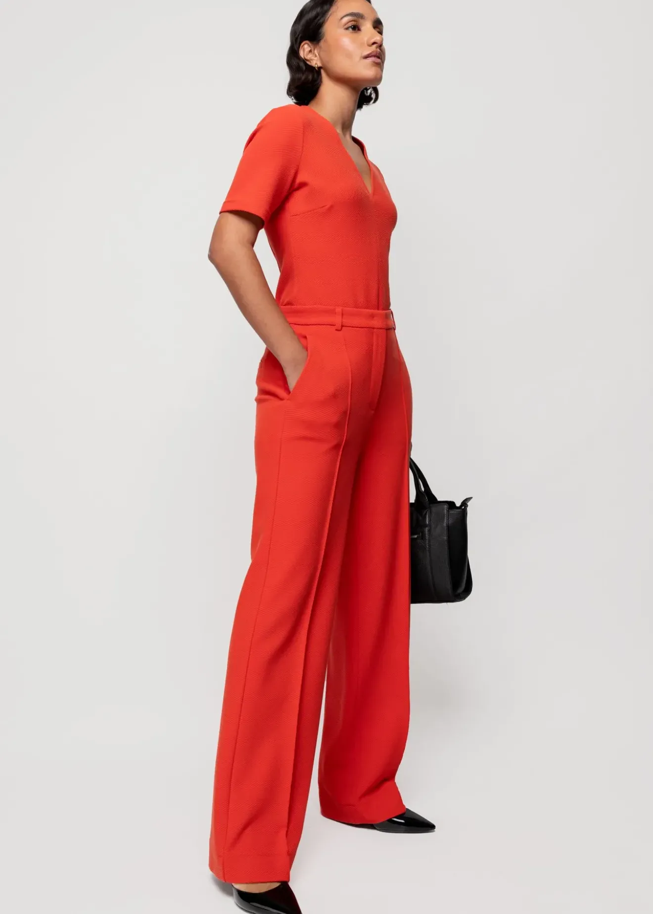 Vanilia Rib Top Met V-Hals Molten Lava Best