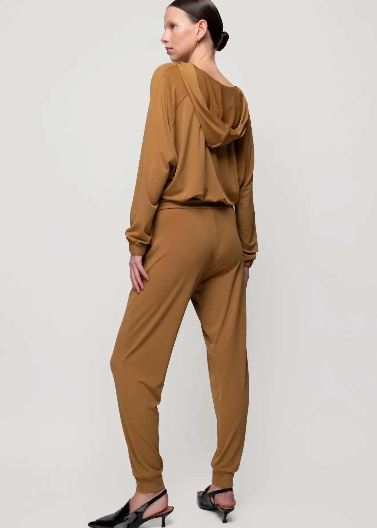 Vanilia Tricot Top Met Capuchon Breen Hot