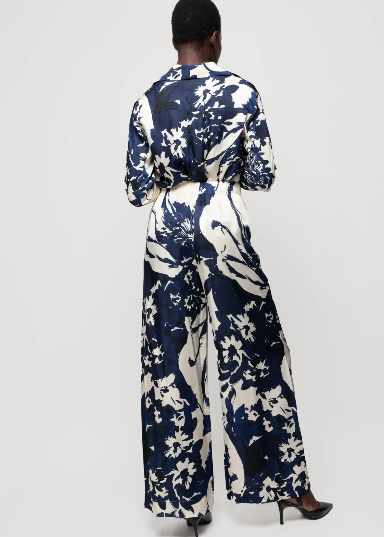 Vanilia Viscose Blouse Met Bloemen Classic Navy / Ecru Fashion