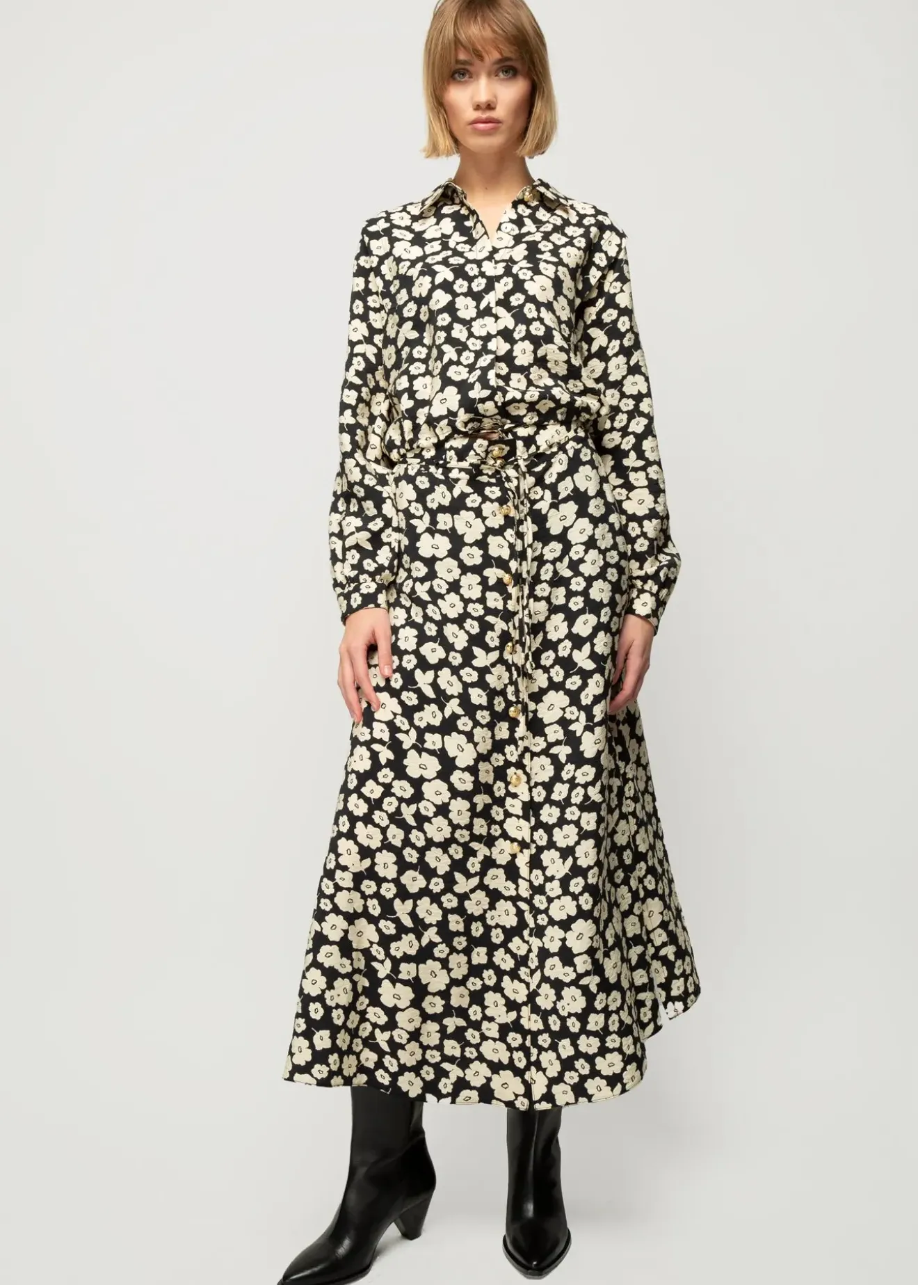 Vanilia Viscose Midi Rok Met Bloemenprint Black/Warm Ecru Online